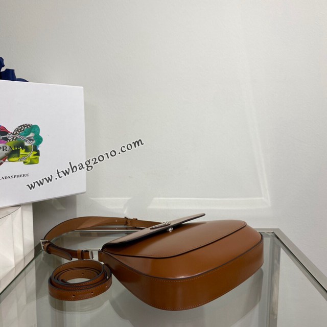 Prada專櫃新款配雙肩帶中古腋下包 普拉達大號翻蓋中古款腋下包肩背包 csp1034